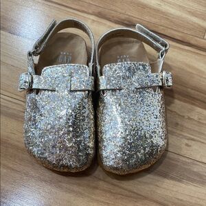 GAP Gold Glitter Kids Shoes Size 7-8